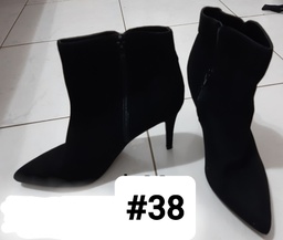 Botines corte bajo #38